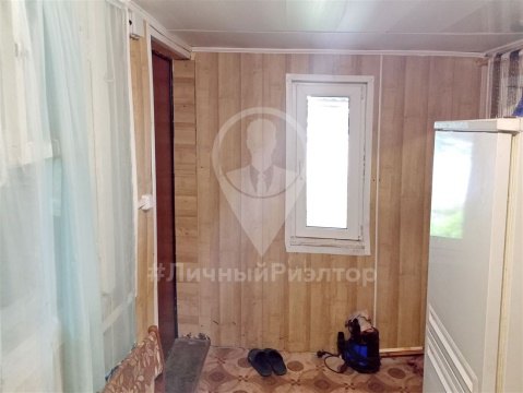 2-к квартира, 1/1 эт., 33м²