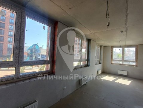 3-к квартира, 1/10 эт., 85м²